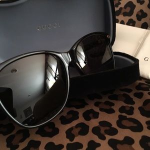 Gucci sunglasses